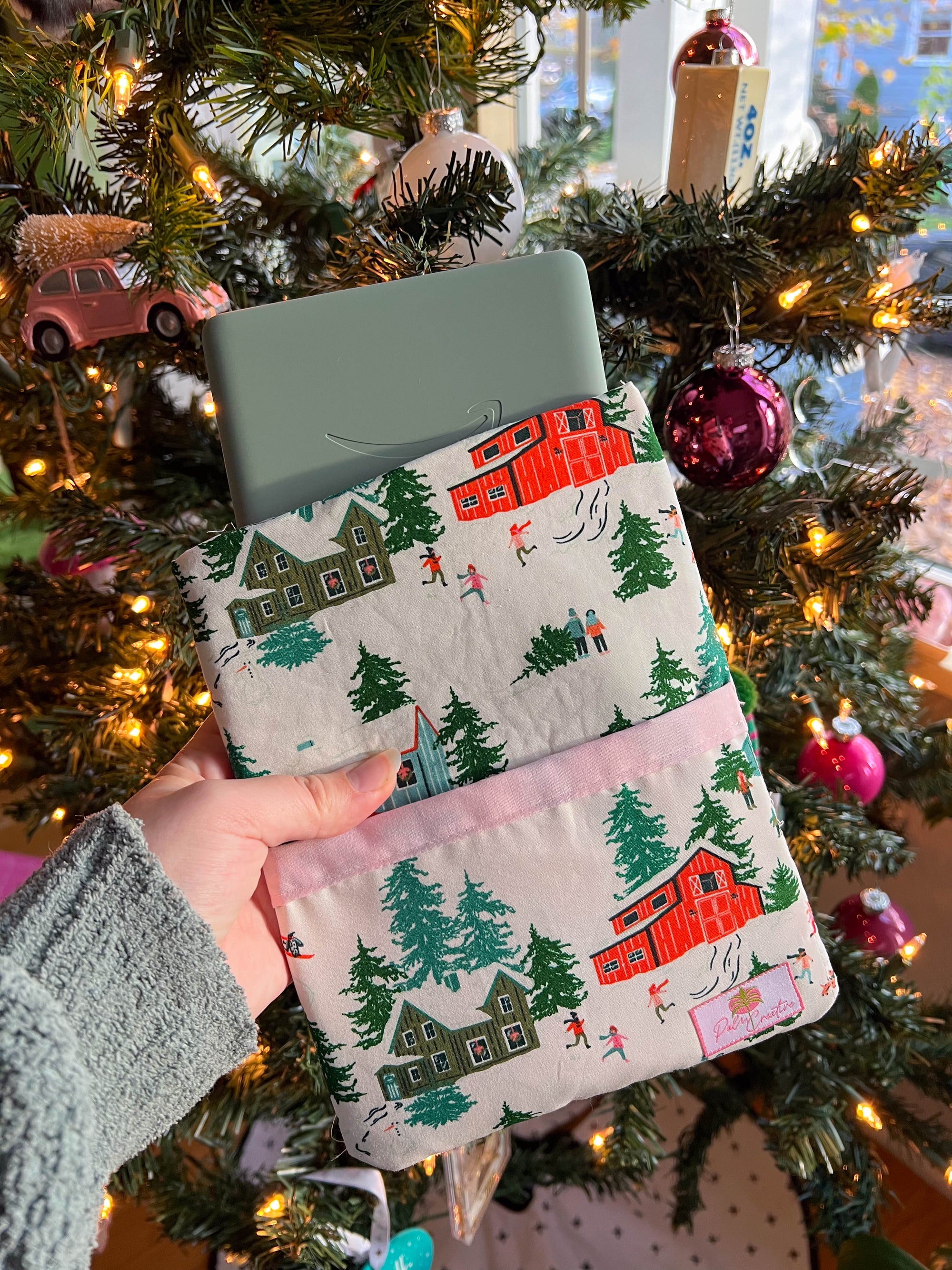 Holiday Kindle Sleeves