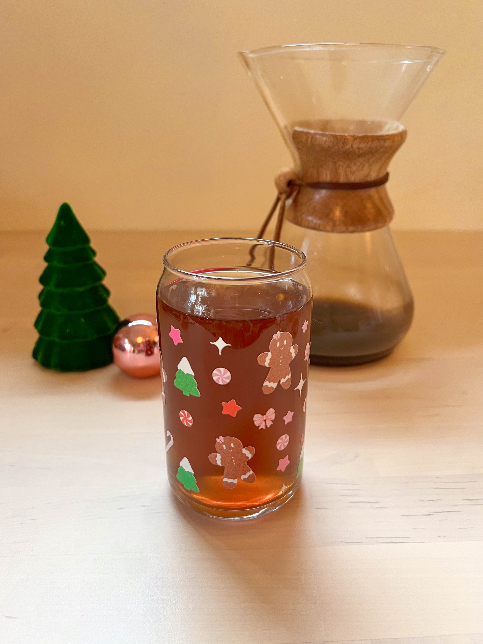 Happy Holiday Gingerbread 16oz Cup